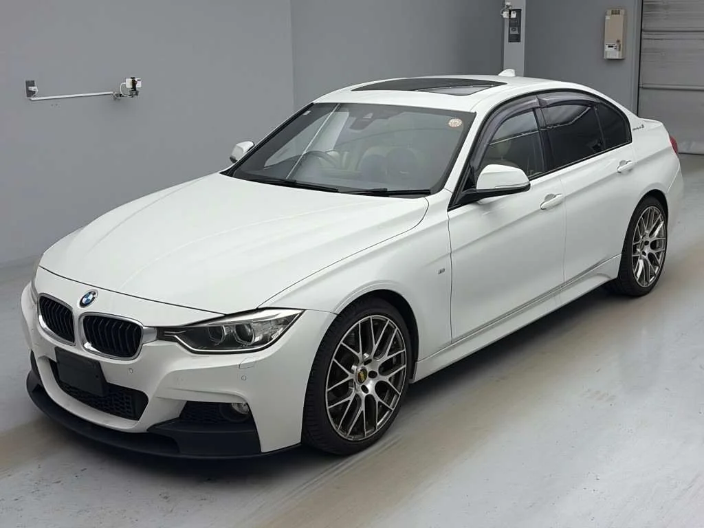 BMW 3-Series 2013