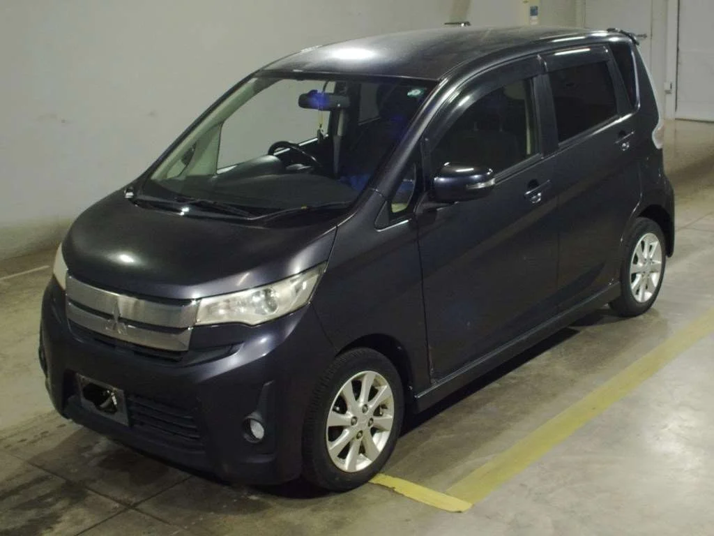 Mitsubishi ek Custom 2013