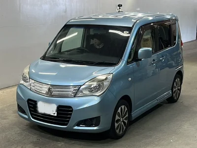 MITSUBISHI DELICA D2