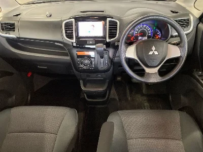 MITSUBISHI DELICA D2