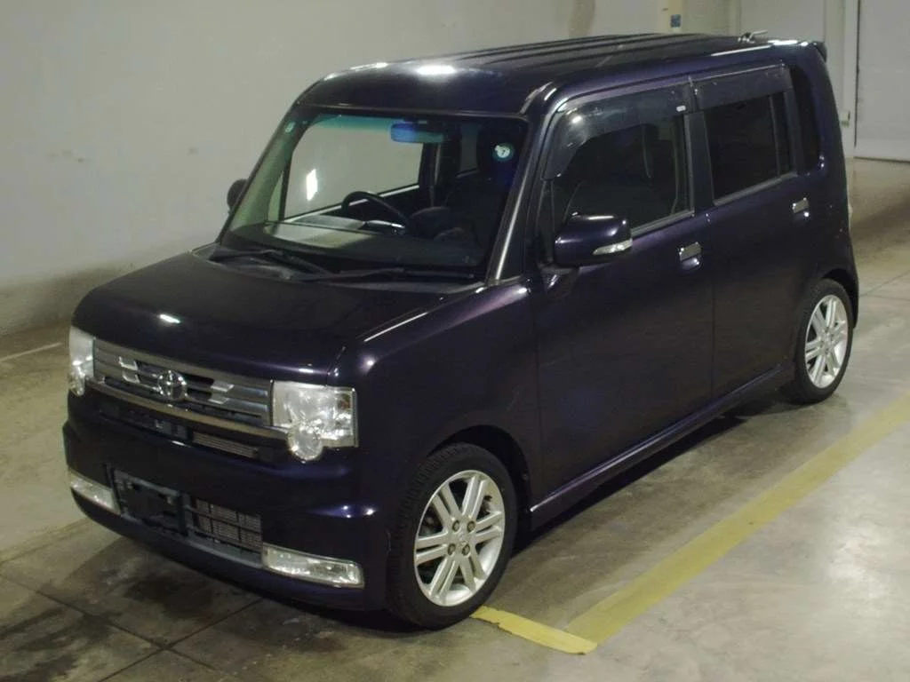 Toyota Pixis Space 2015