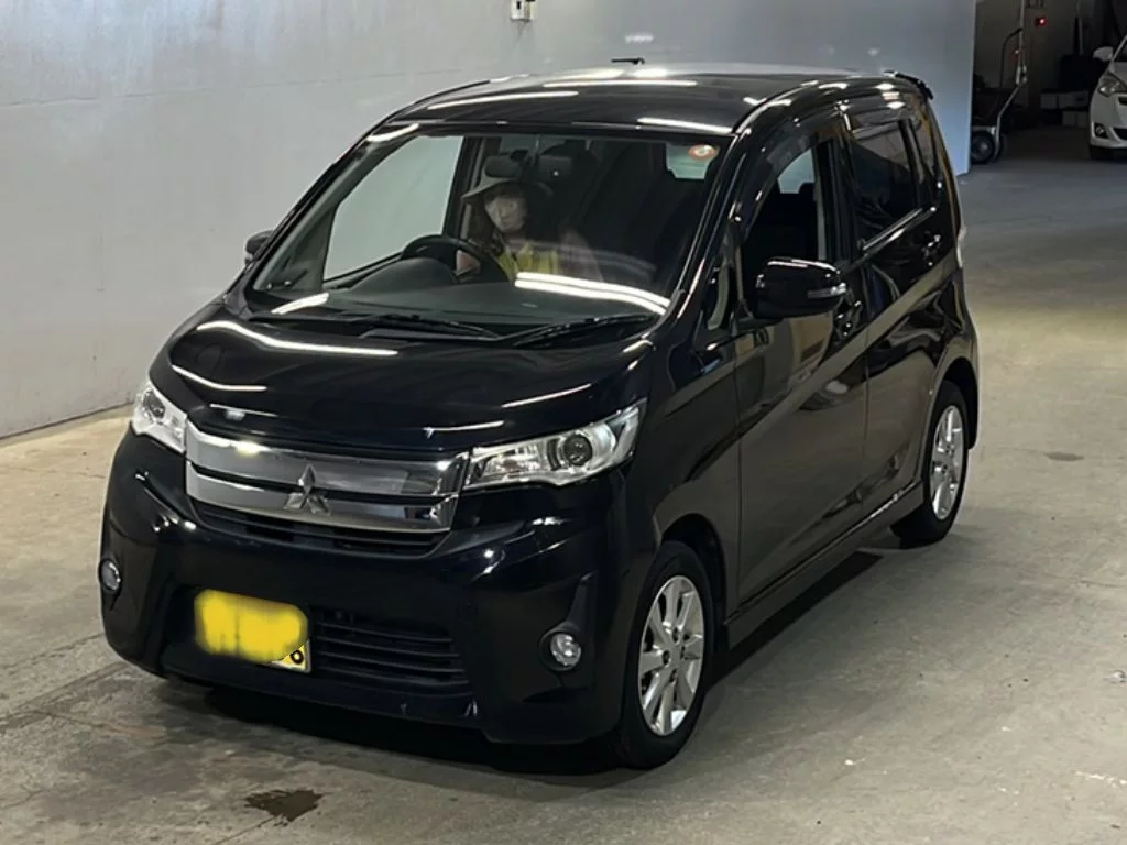 Mitsubishi ek Custom 2014
