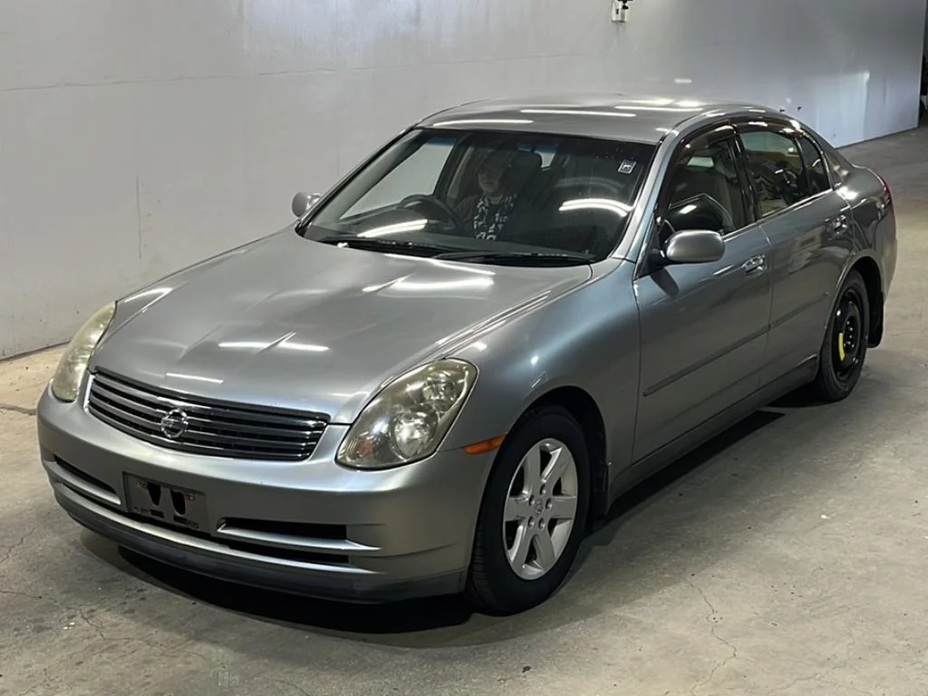 Nissan Skyline 2004