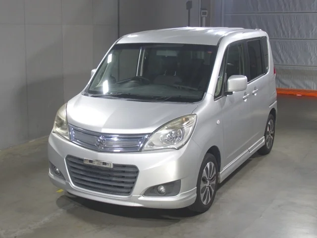 Suzuki Solio 2013