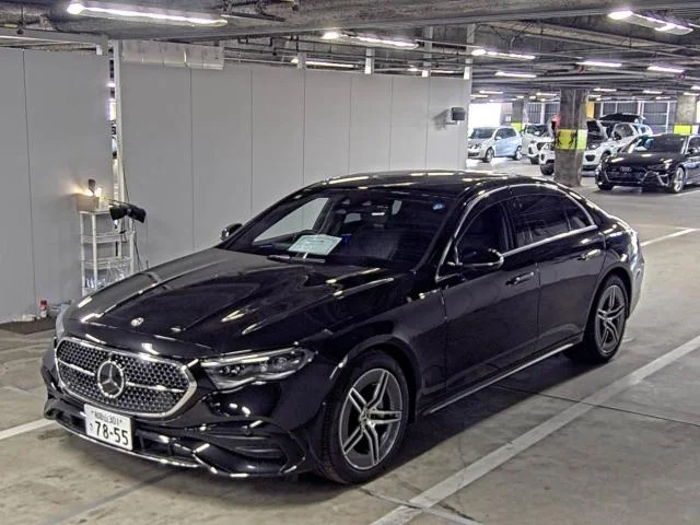 Mercedes-Benz E-Class  с аукциона в Японии