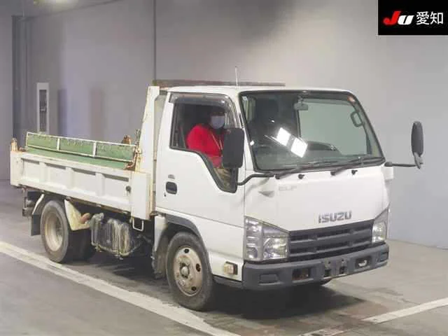 Isuzu Elf 2013