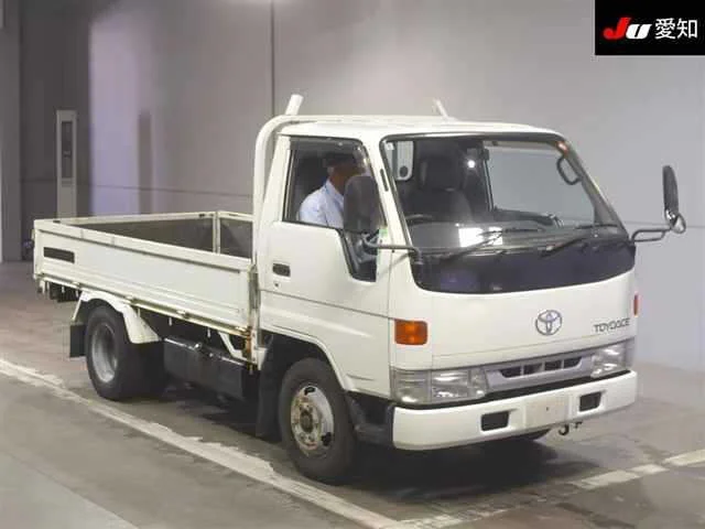 Toyota ToyoAce  с аукциона в Японии