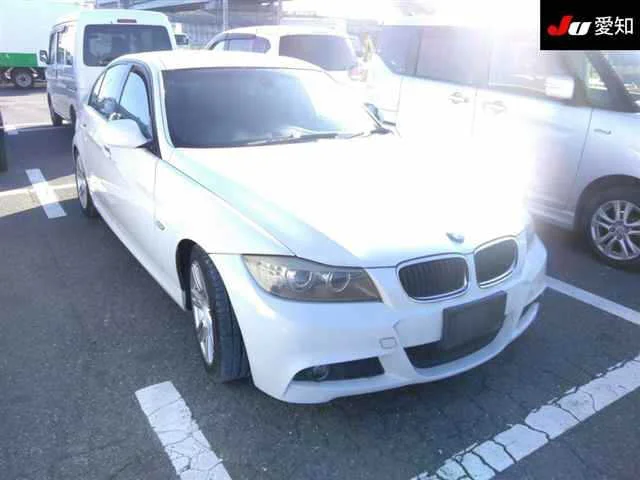 BMW 3-Series 2010