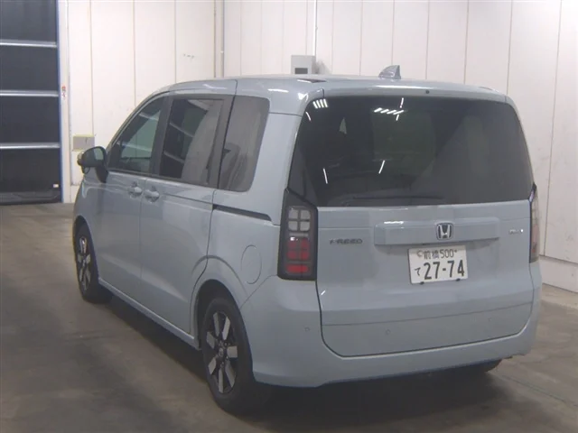 Honda Freed  с аукциона в Японии