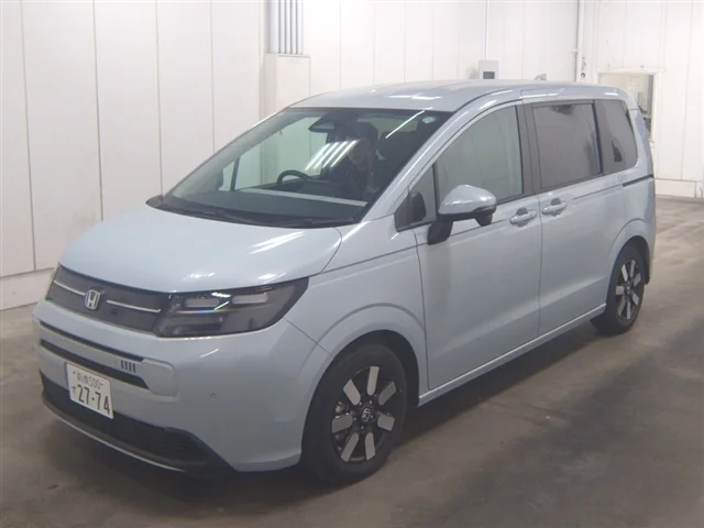 Honda Freed  с аукциона в Японии