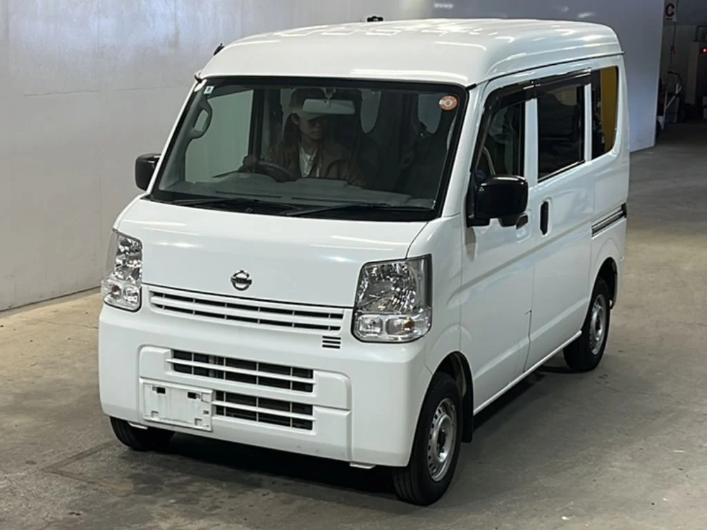Nissan NV100 Clipper 2023