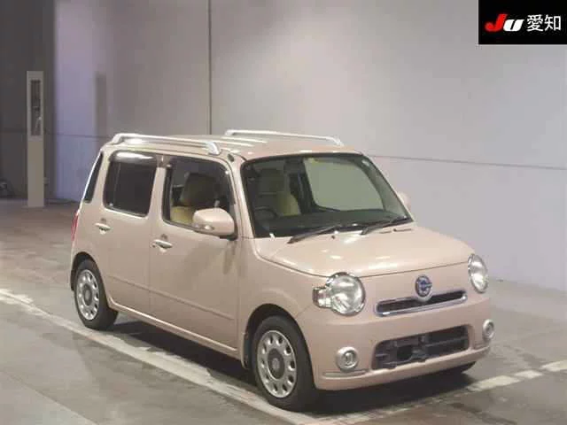 Daihatsu Mira Cocoa 2011
