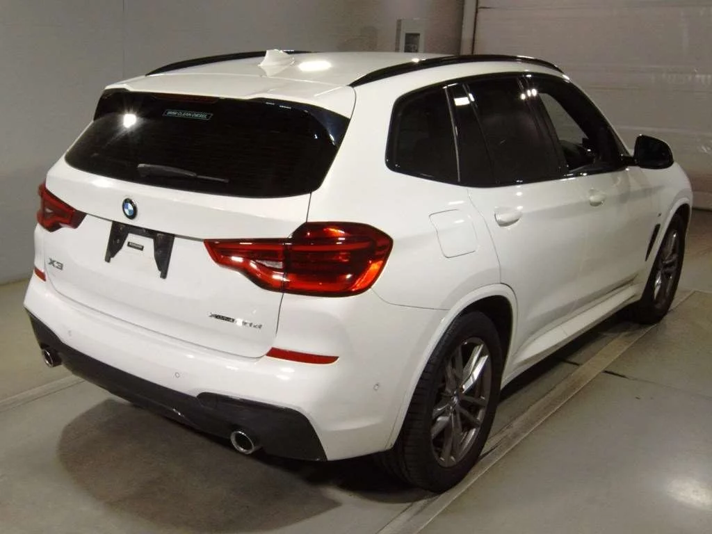 BMW X3  с аукциона в Японии