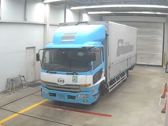 NISSAN DIESEL (UD) CONDOR  с аукциона в Японии