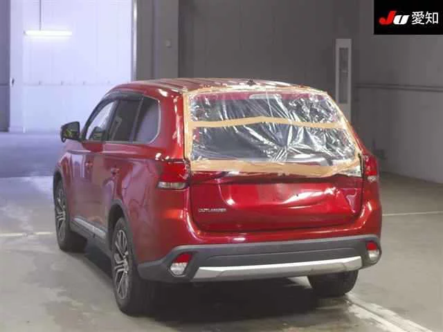 Mitsubishi Outlander  с аукциона в Японии