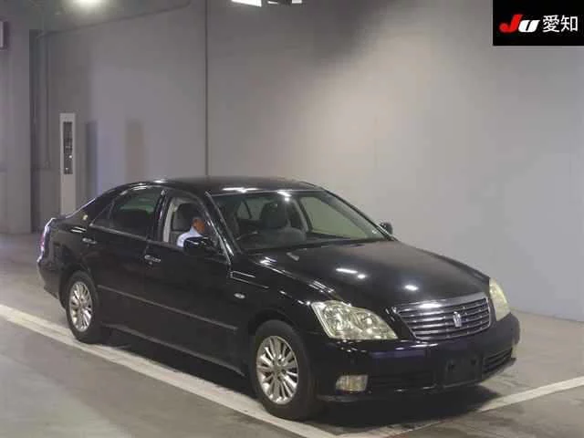 Toyota Crown 2005