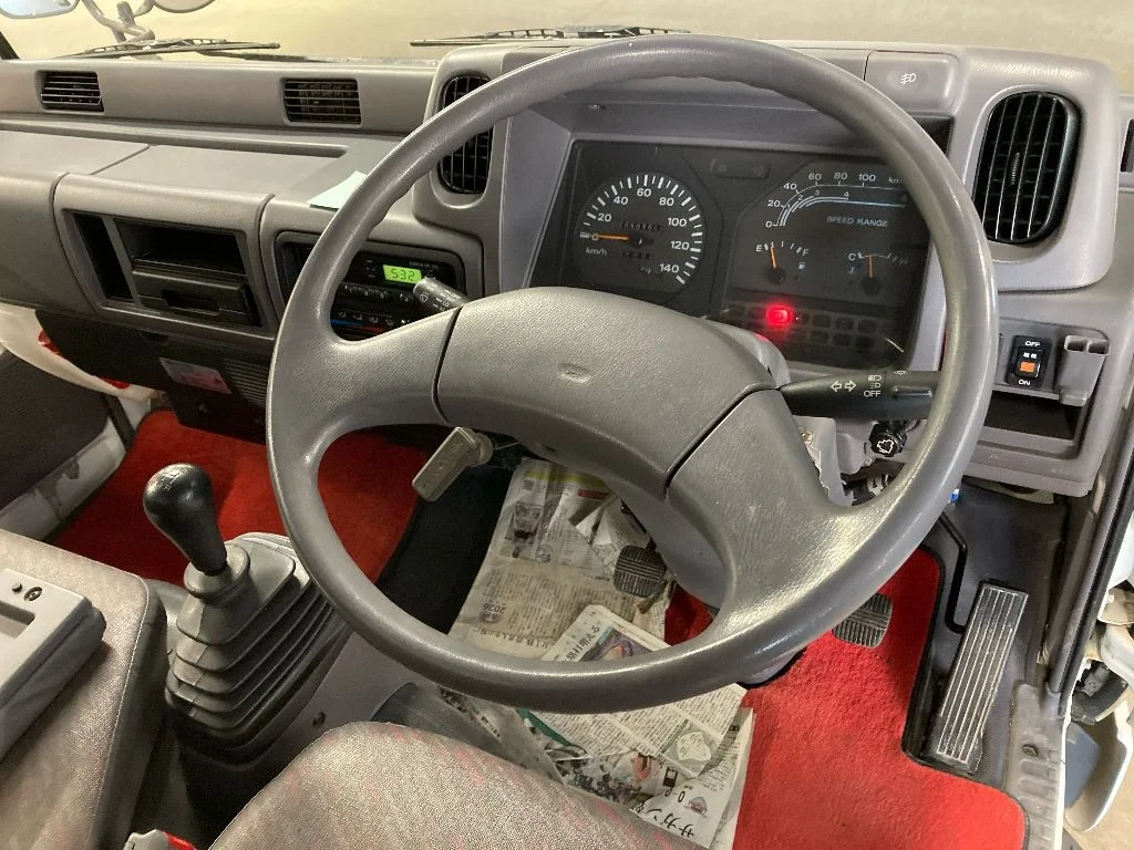 NISSAN DIESEL (UD) CONDOR  с аукциона в Японии