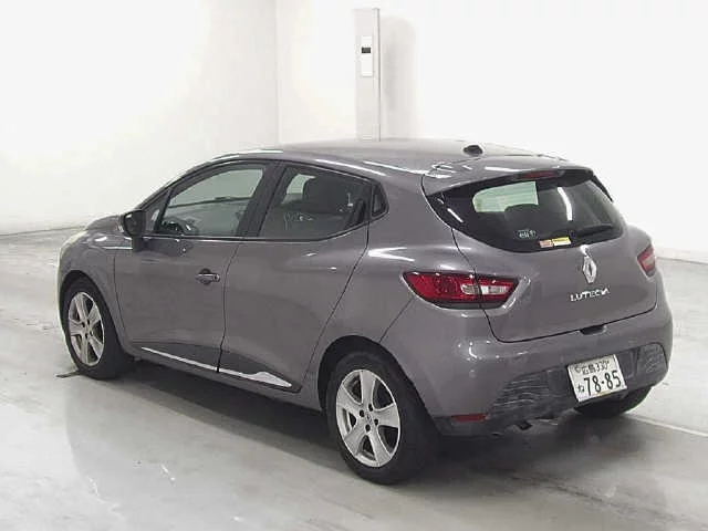 Renault Lutecia  с аукциона в Японии