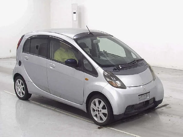 Mitsubishi i 2006