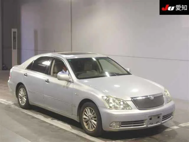 Toyota Crown 2004