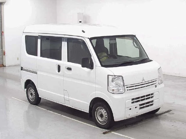 Mitsubishi Minicab 2018