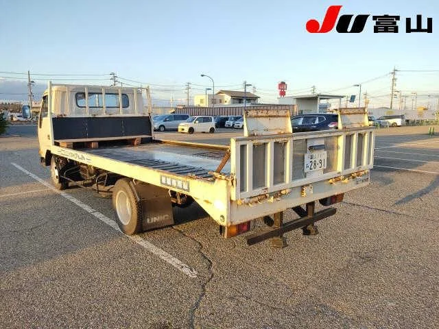 Mitsubishi Fuso Canter  с аукциона в Японии