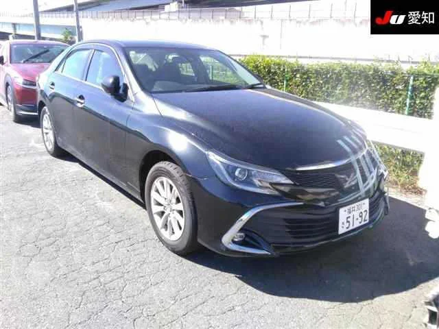 Toyota Mark X 2018