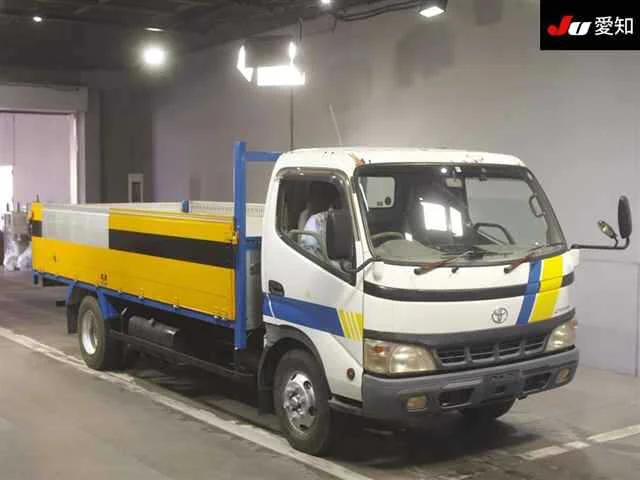 Toyota Dyna  с аукциона в Японии