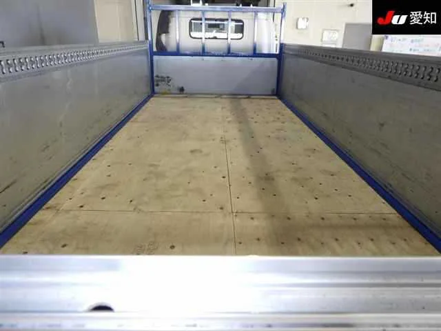 Toyota Dyna  с аукциона в Японии