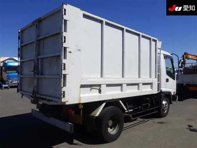 Isuzu Forward  с аукциона в Японии