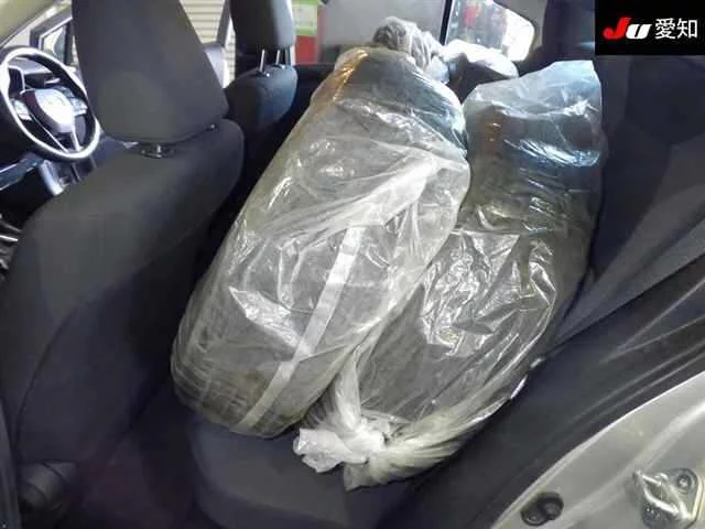 Toyota Corolla  с аукциона в Японии