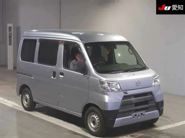Daihatsu Hijet Cargo 2018