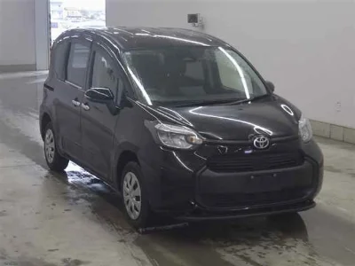 TOYOTA SIENTA, 2024 — лот японского аукциона