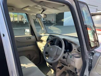 HONDA N BOX PLUS