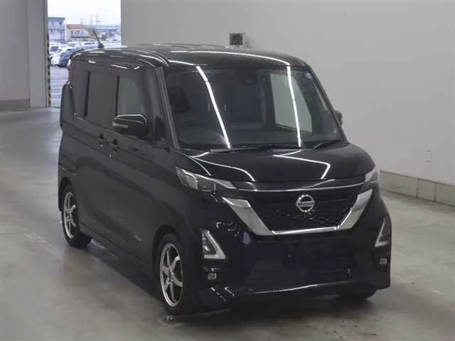 Nissan Roox 2020