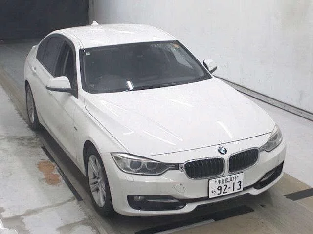 BMW 3-Series 2012