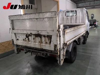 MITSUBISHI CANTER