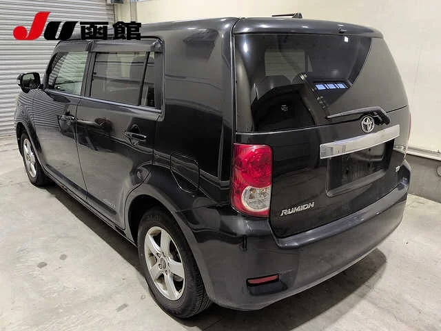 Toyota Corolla Rumion  с аукциона в Японии
