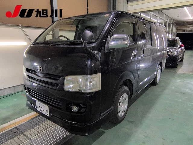 Toyota HiAce Van 2009
