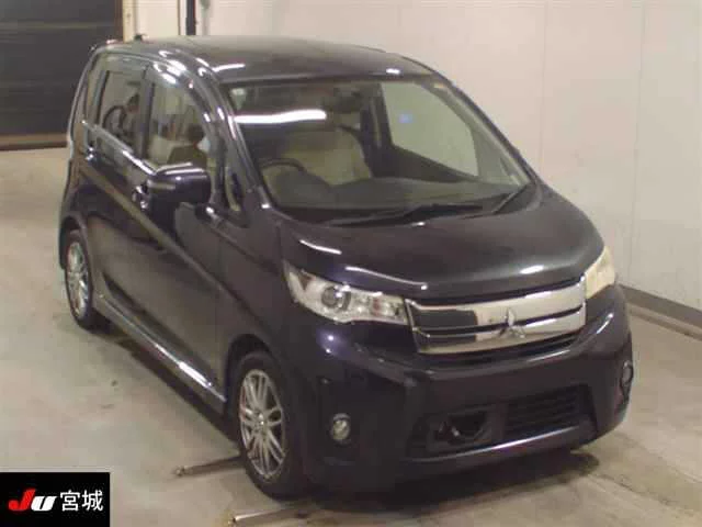 Mitsubishi ek Custom 2013