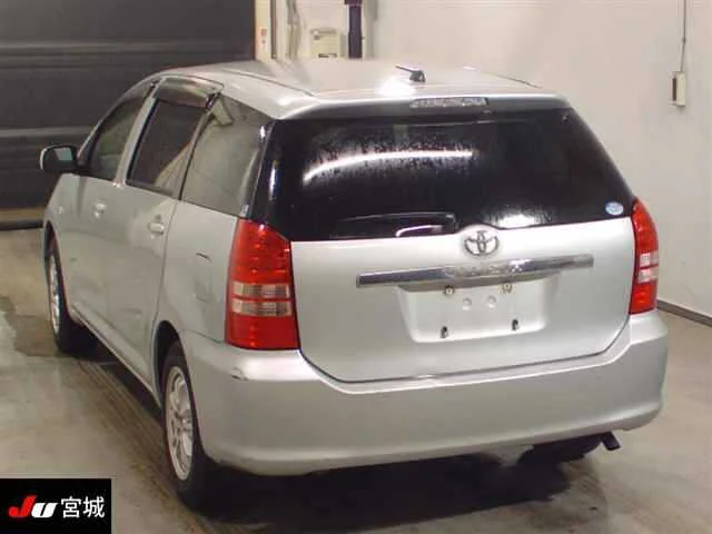 Toyota Wish 2004