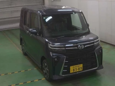 DAIHATSU TANTO 1