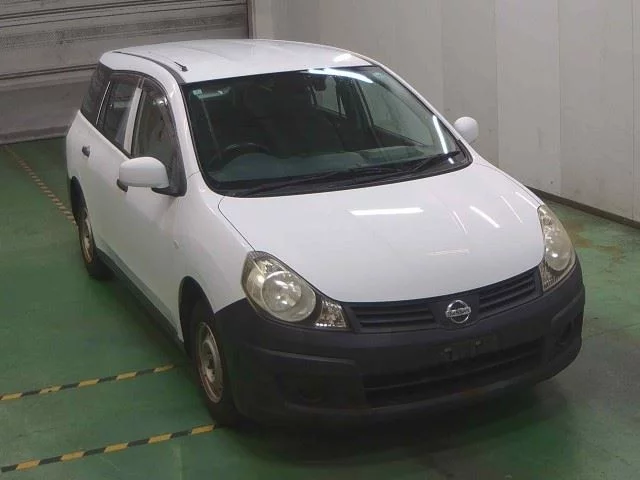 Nissan AD 2012