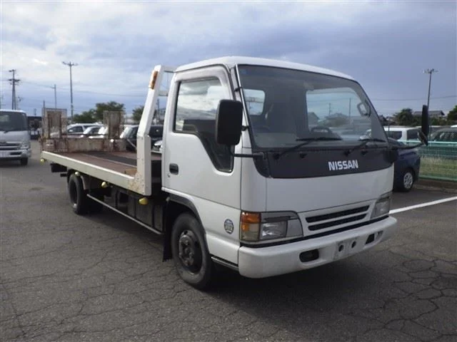 Nissan Atlas  с аукциона в Японии