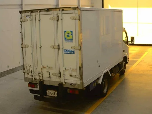 Hino Dutro  с аукциона в Японии