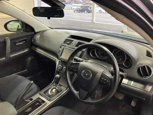 Mazda Atenza  с аукциона в Японии