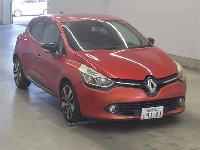 Renault Lutecia 2013