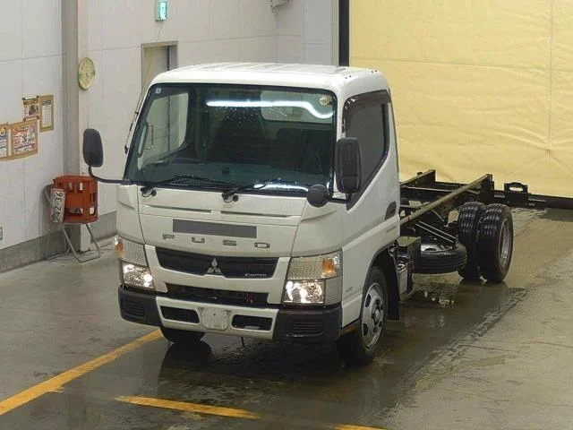 Mitsubishi Fuso Canter 2016