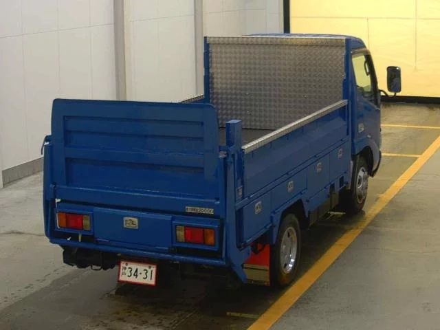 Toyota ToyoAce  с аукциона в Японии