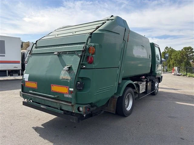 Isuzu FORWARD JUSTON  с аукциона в Японии